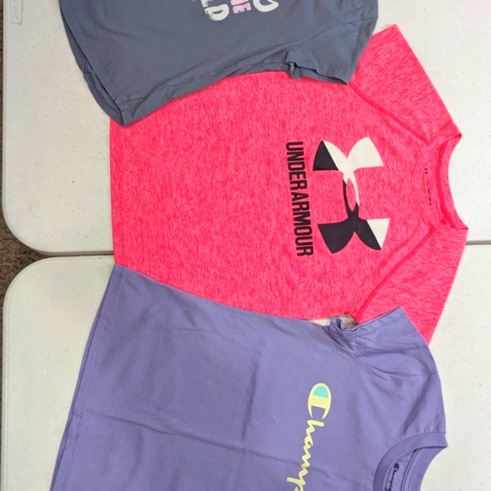 Lot of Girls Athletic M Tees - Nike, Under Armour, and Champion